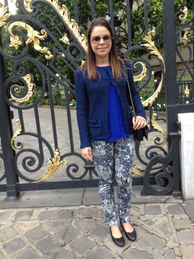 look-blue