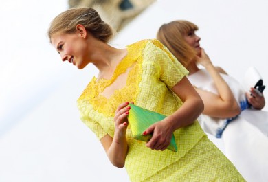 yellow-look2