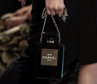 Chanel-Perfume-Bottle-Clutch