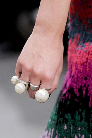 pearls-rings