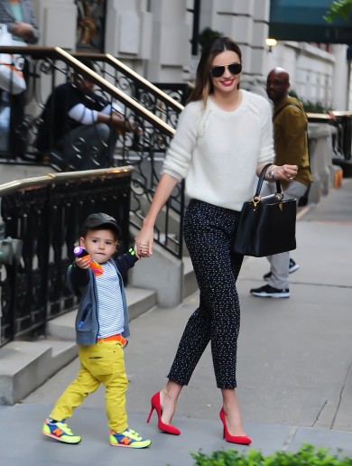Louis-vuitton-capucines-bag-Miranda-Kerr