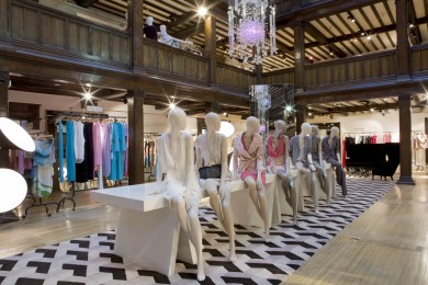 17.9 Liberty London interior