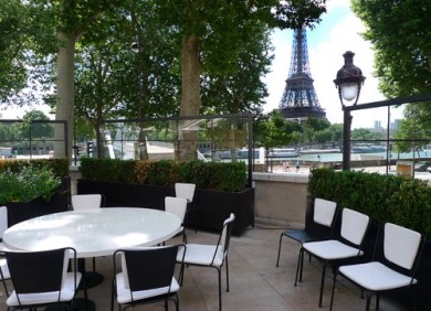 monsieur-bleu-terrace