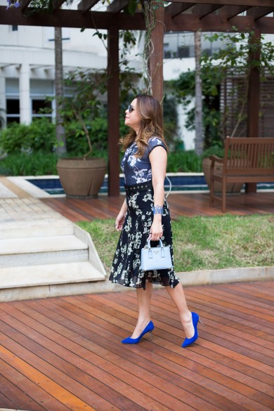 { Michele - look 1 }-2